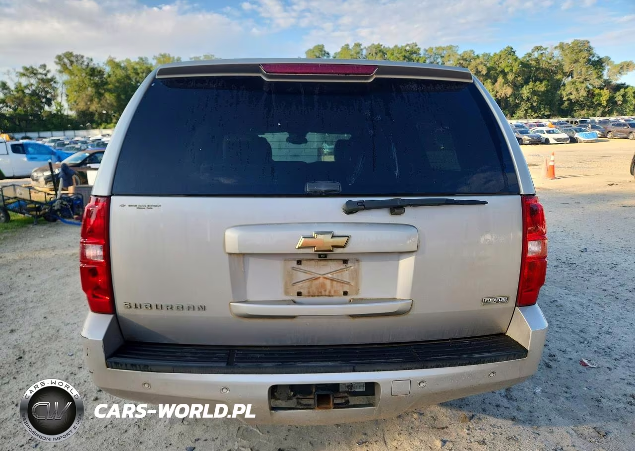 2007 Chevrolet Suburban C1500 VIN:3GNFC16077G261136 - 6