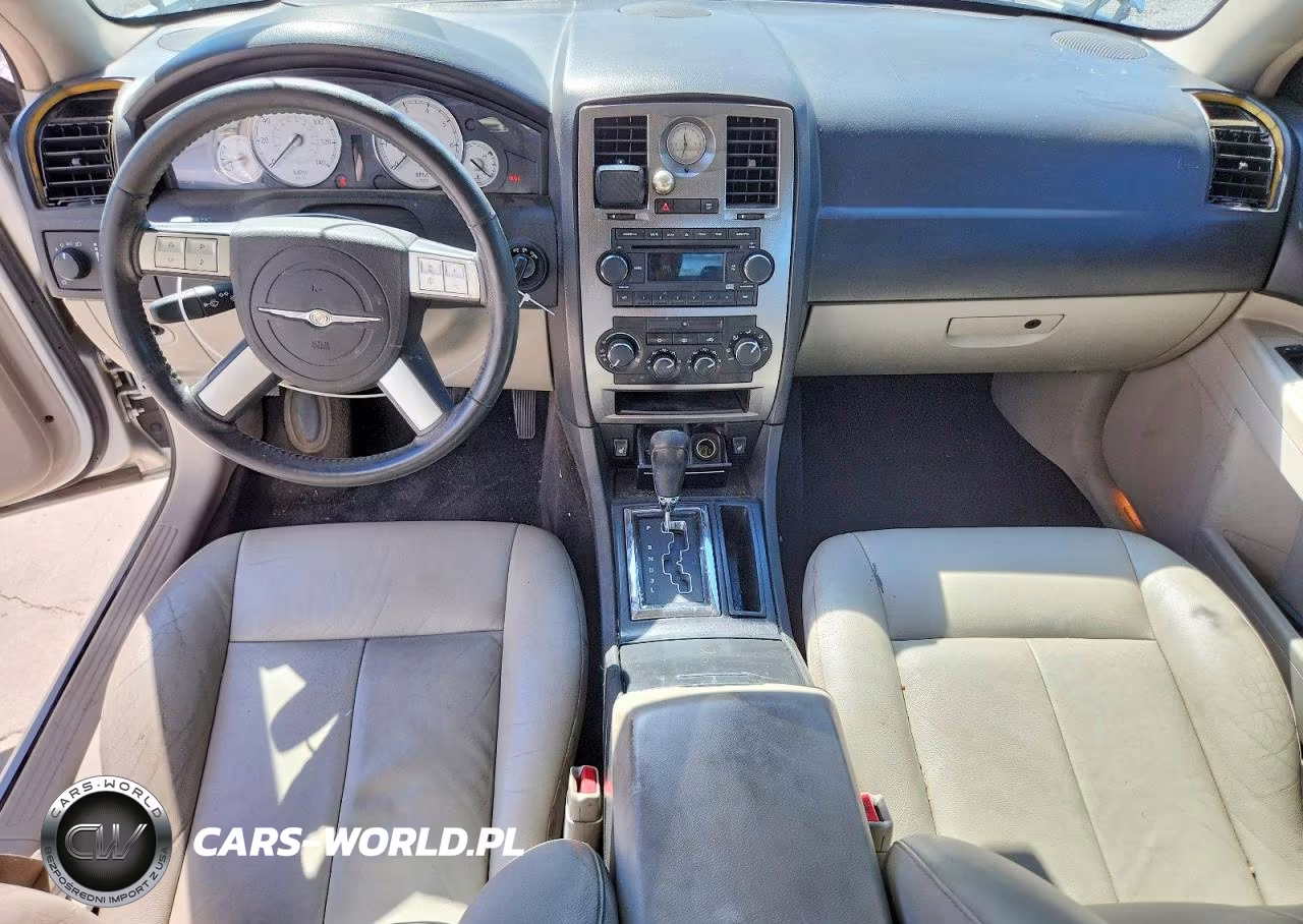 2005 Chrysler 300 Touring VIN:2C3JA53G15H503860 - 8