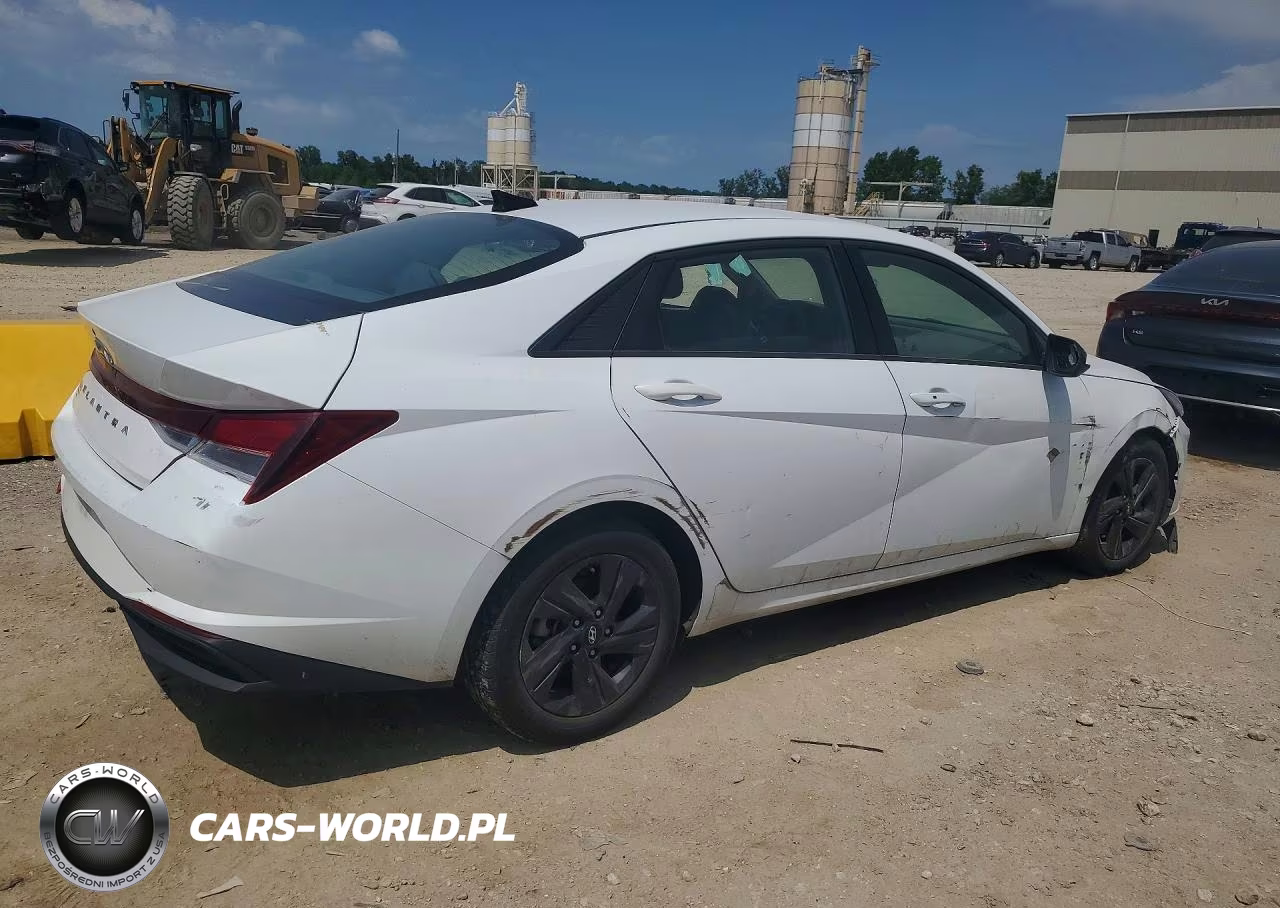 2021 Hyundai Elantra Sel VIN:5NPLM4AG8MH022597 - 3