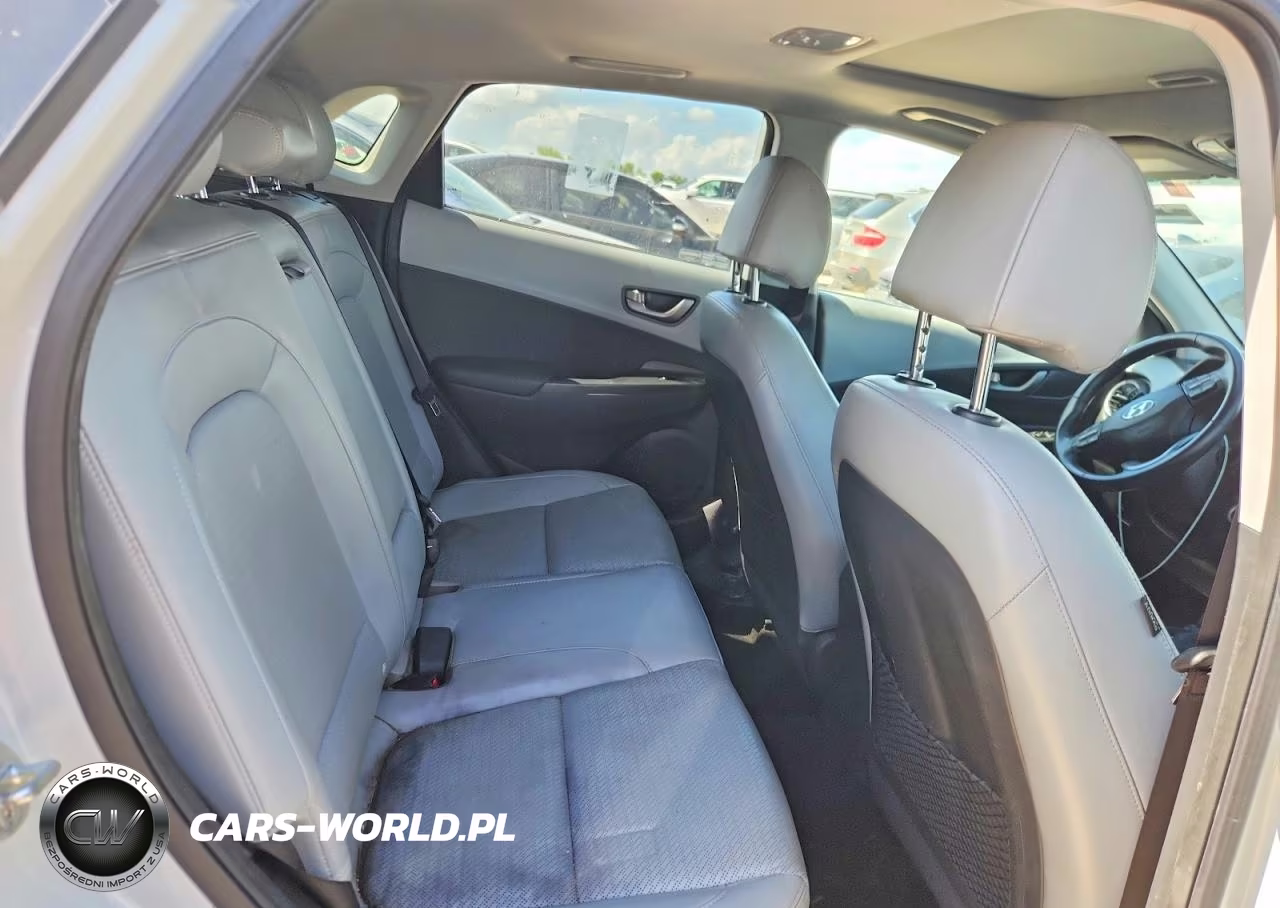 2019 Hyundai Kona Ultimate VIN:KM8K53A53KU360618 - 11