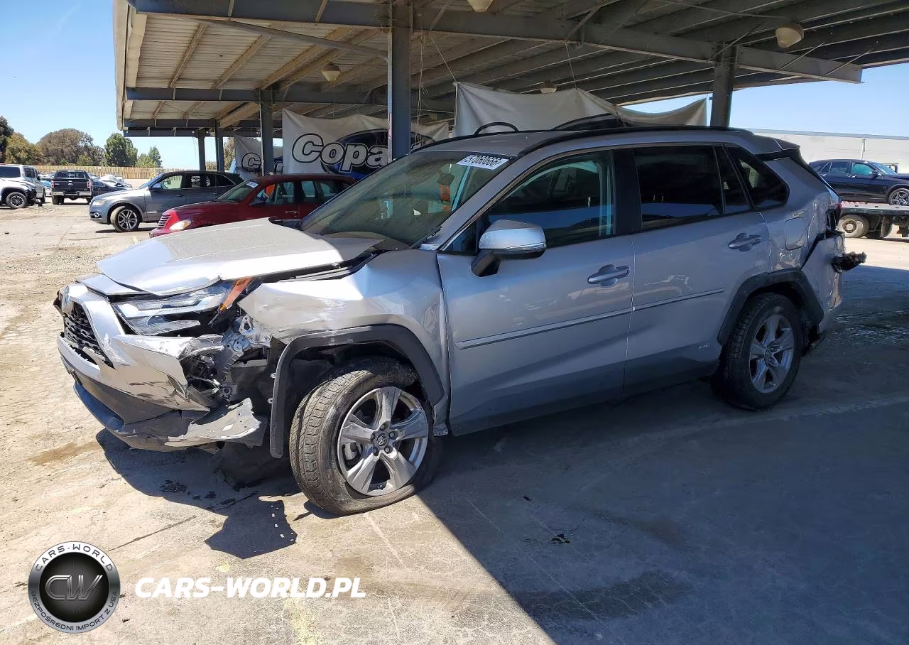 2023 Toyota Rav4 Le – zdjęcie 1 z 12