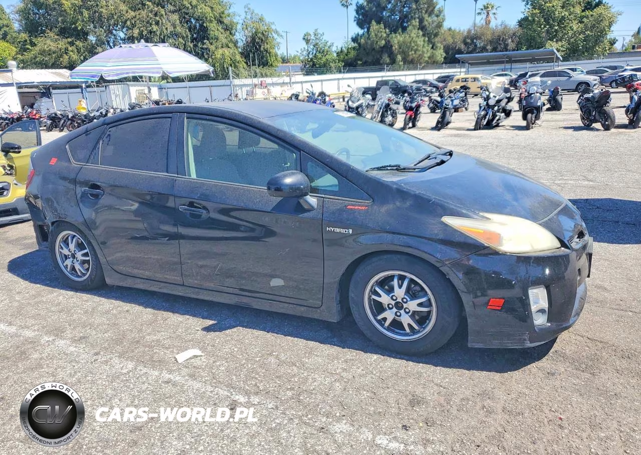 2010 Toyota Prius Ii VIN:JTDKN3DU8A5007808 - 4