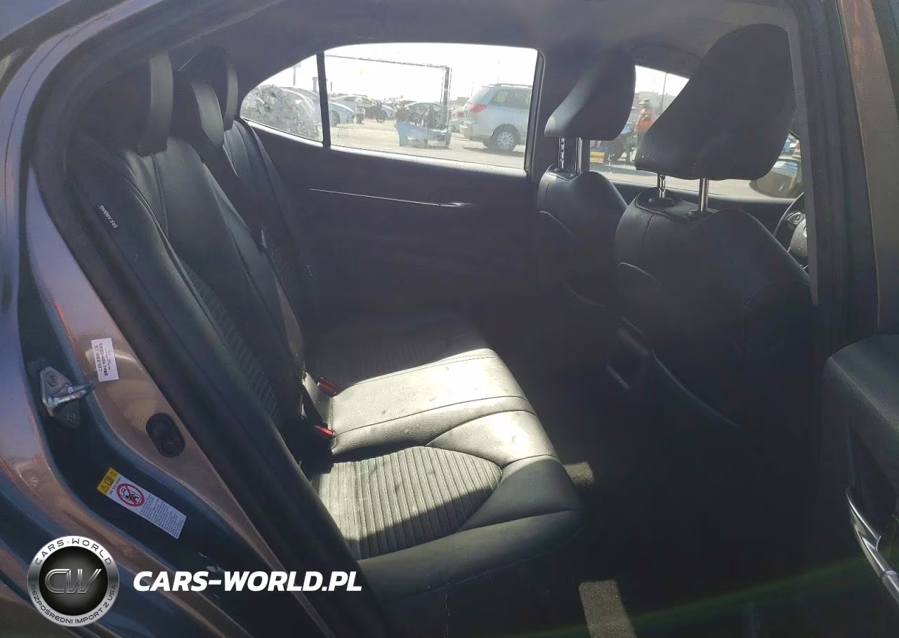 2019 Toyota Camry Se VIN:4T1B11HK9KU179258 - 10