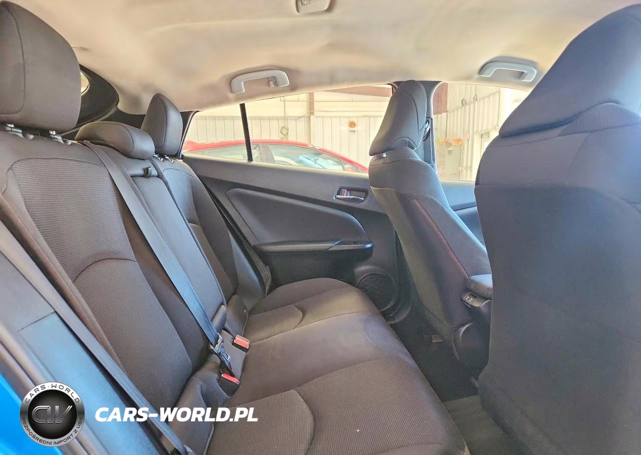 2021 Toyota Prius L Eco VIN:JTDKAMFU4M3140662 - 10