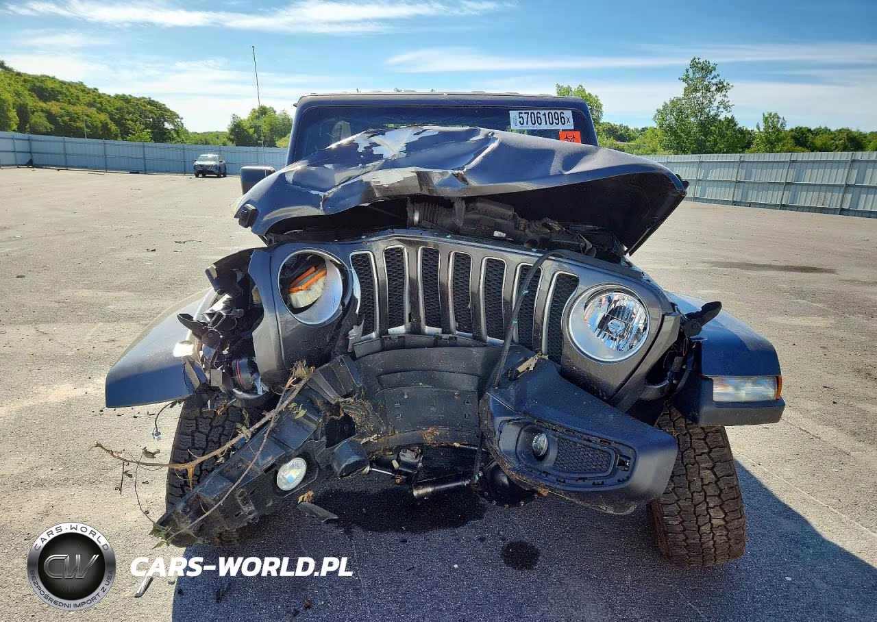 2018 Jeep Wrangler Unlimited Sahara VIN:1C4HJXEG8JW168868 - 5