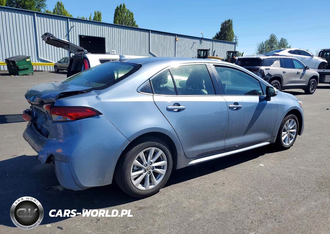 2024 Toyota Corolla Hybrid Xle VIN:JTDBCMFE6R3037673 - 3