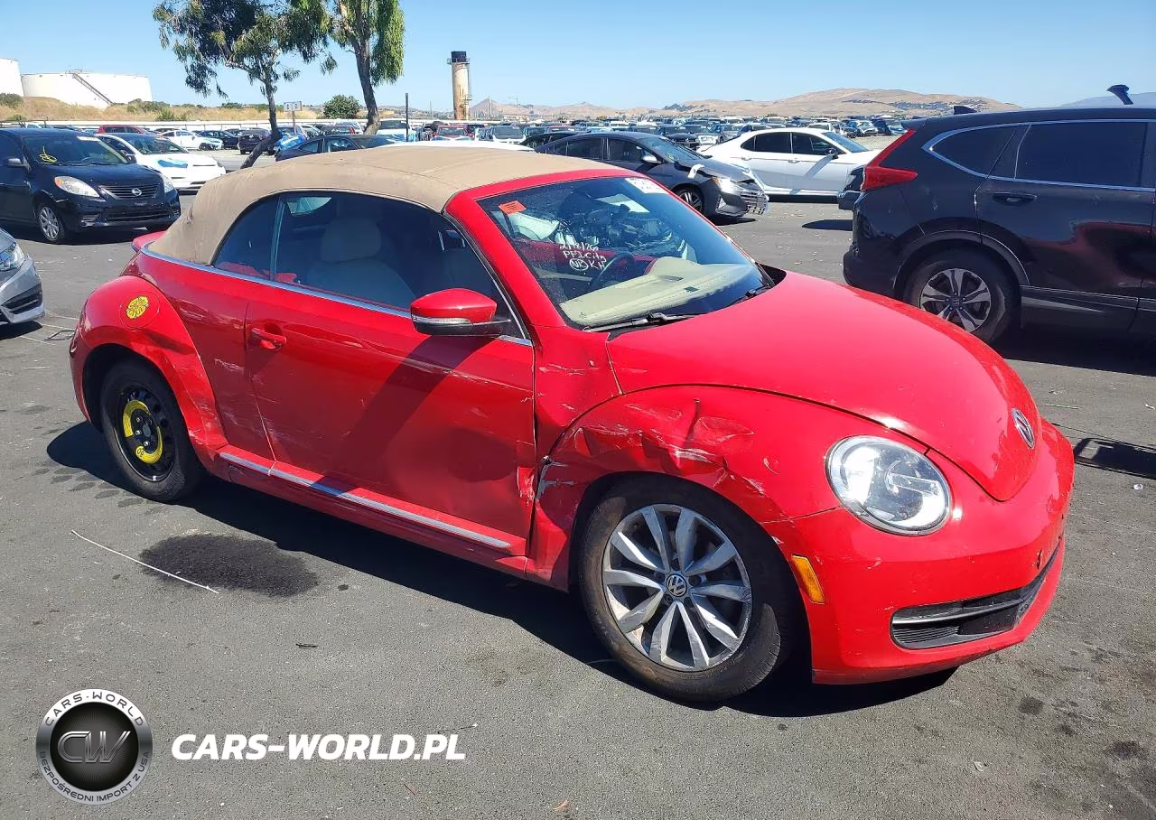 2013 Volkswagen Beetle VIN:3VW5P7AT8DM800368 - 4
