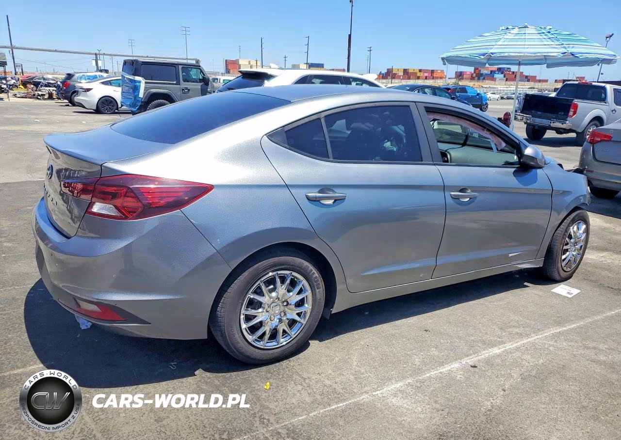 2019 Hyundai Elantra Se VIN:KMHD74LF7KU784463 - 3