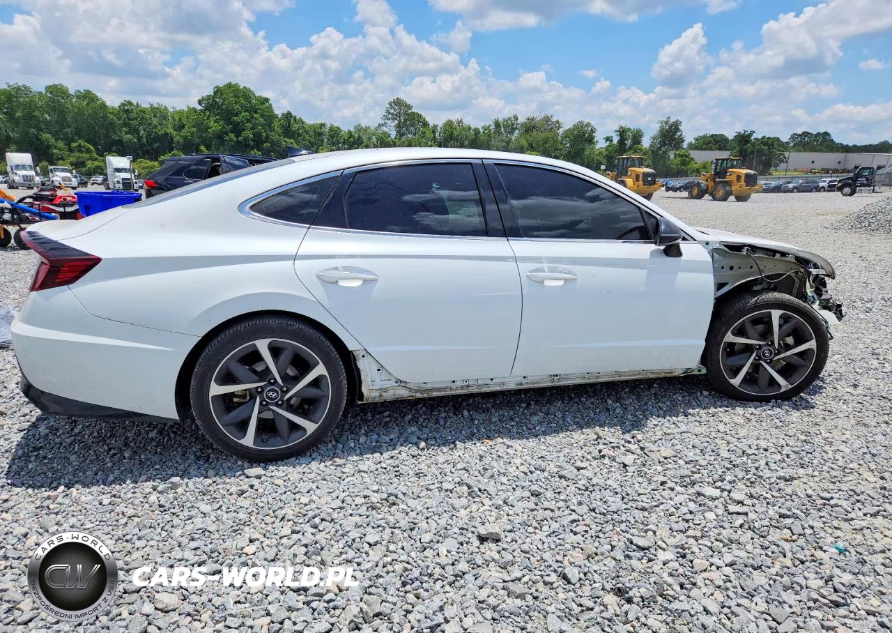 2021 Hyundai Sonata Sel Plus VIN:5NPEJ4J2XMH120293 - 3