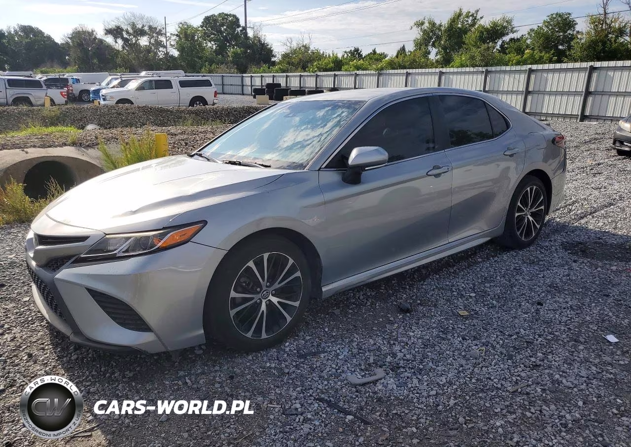 2019 Toyota Camry Se – zdjęcie 1 z 12
