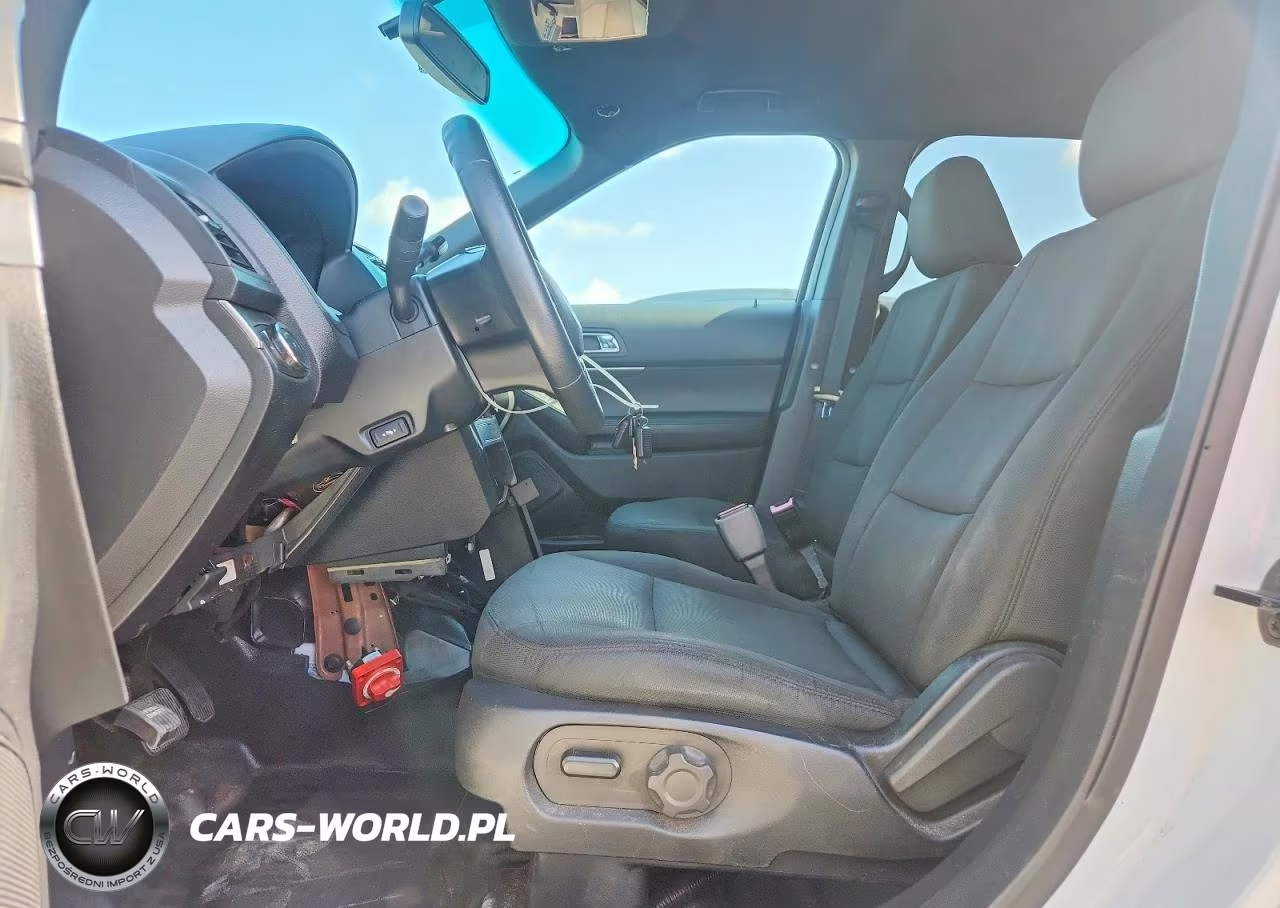 2016 Ford Explorer Police Interceptor VIN:1FM5K8AR3GGD31521 - 7