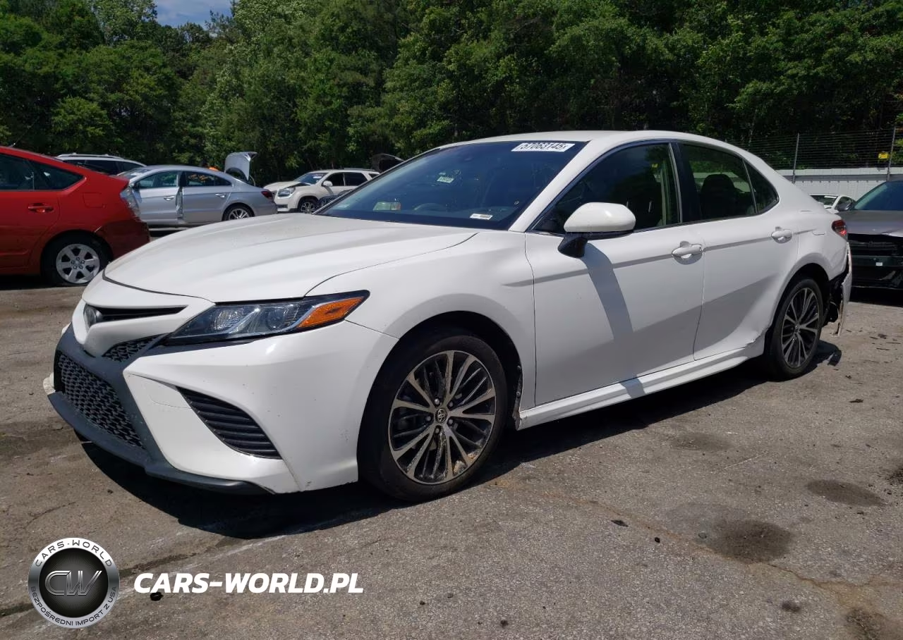 2018 Toyota Camry L – zdjęcie 1 z 12