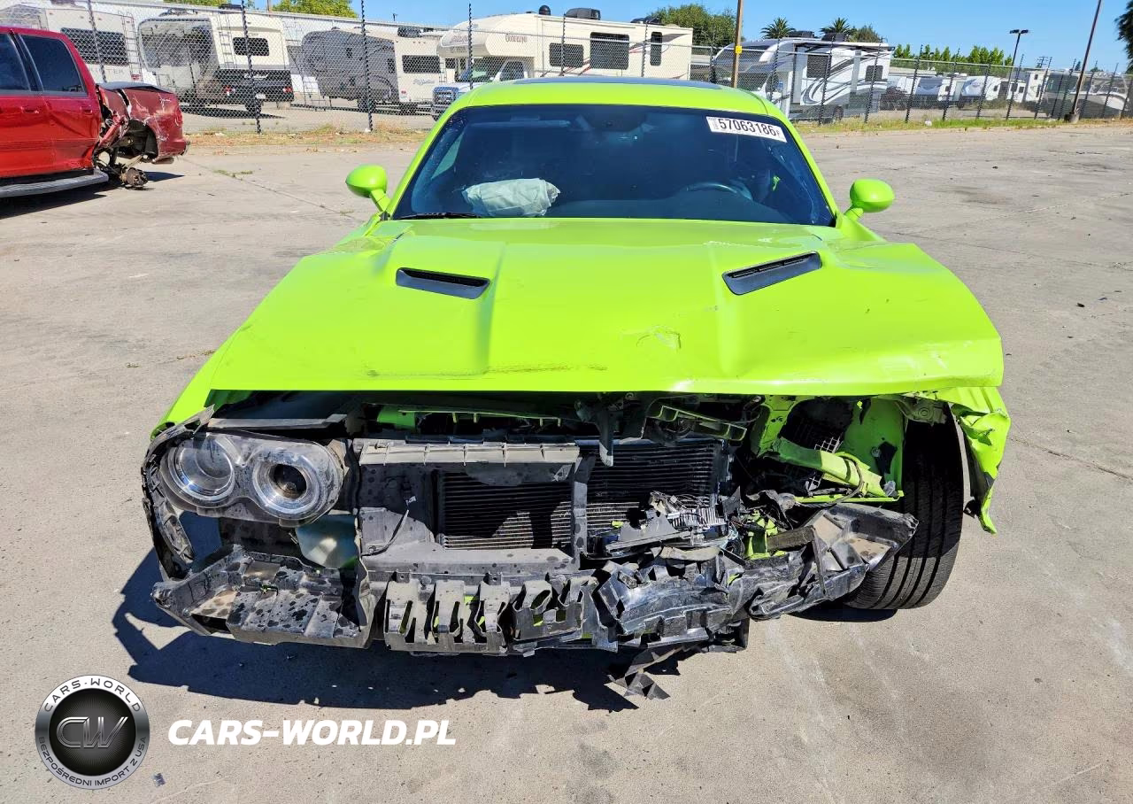 2015 Dodge Challenger Sxt Plus VIN:2C3CDZBT1FH750609 - 5