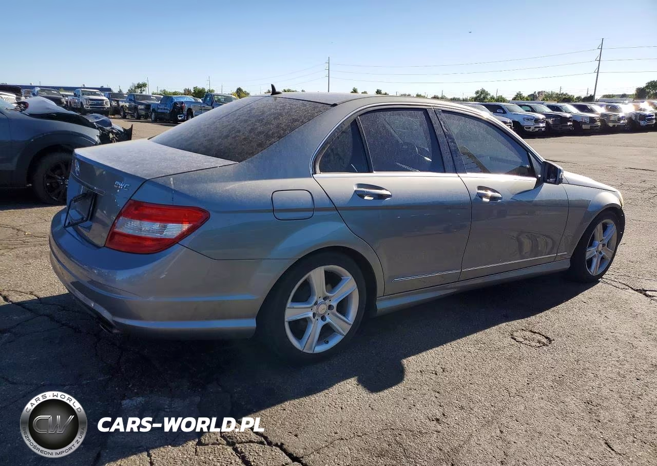 2010 Mercedes-Benz C 300 VIN:WDDGF5EB7AF361573 - 3