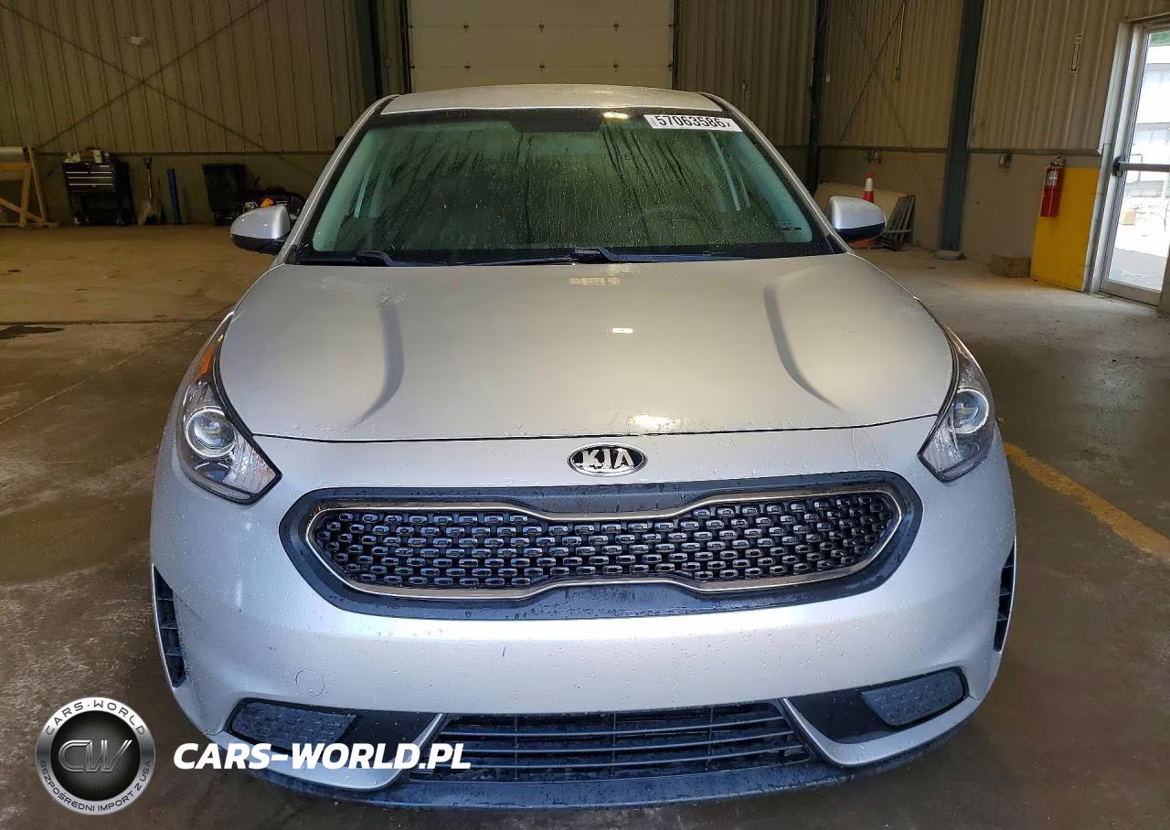 2018 Kia Niro Fe VIN:KNDCB3LC8J5210106 - 5