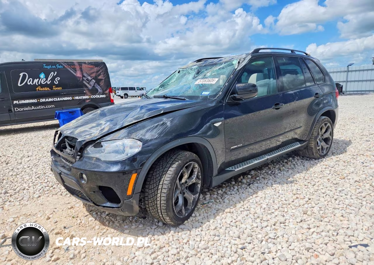 2012 BMW X5 xDrive35I – zdjęcie 1 z 13