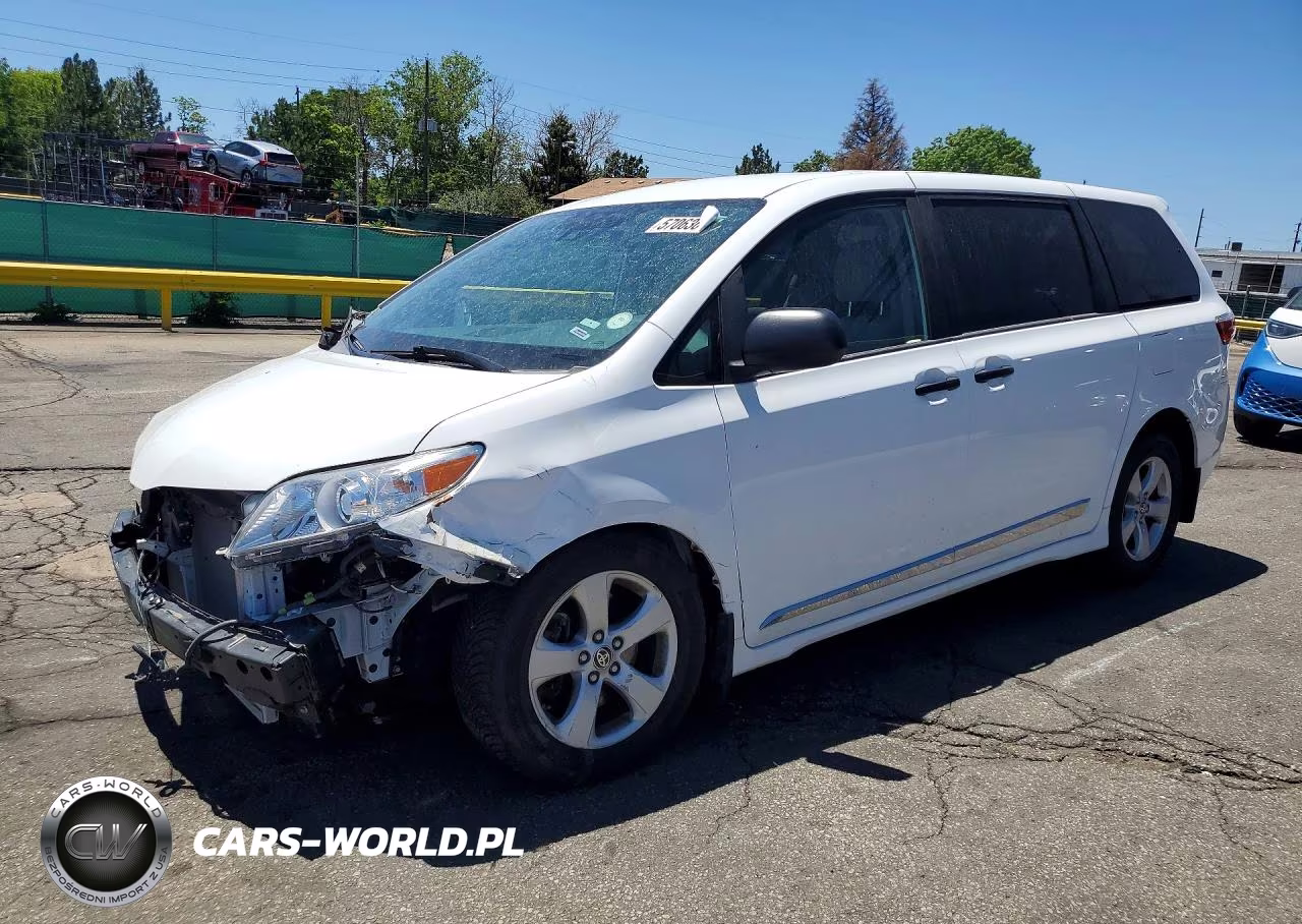 2020 Toyota Sienna L