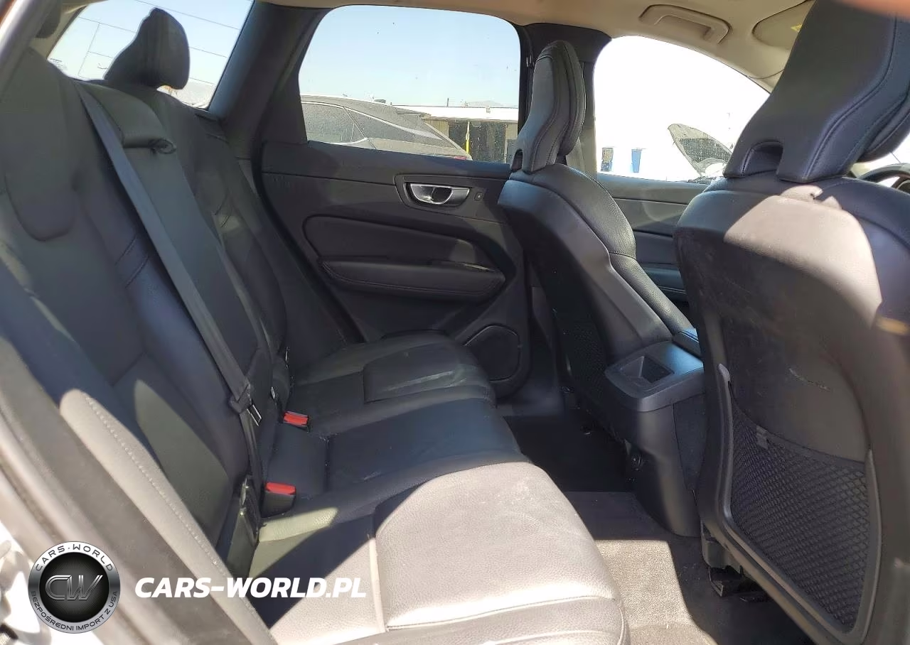 2024 Volvo Xc60 Plus VIN:YV4L12RL6R1716280 - 11