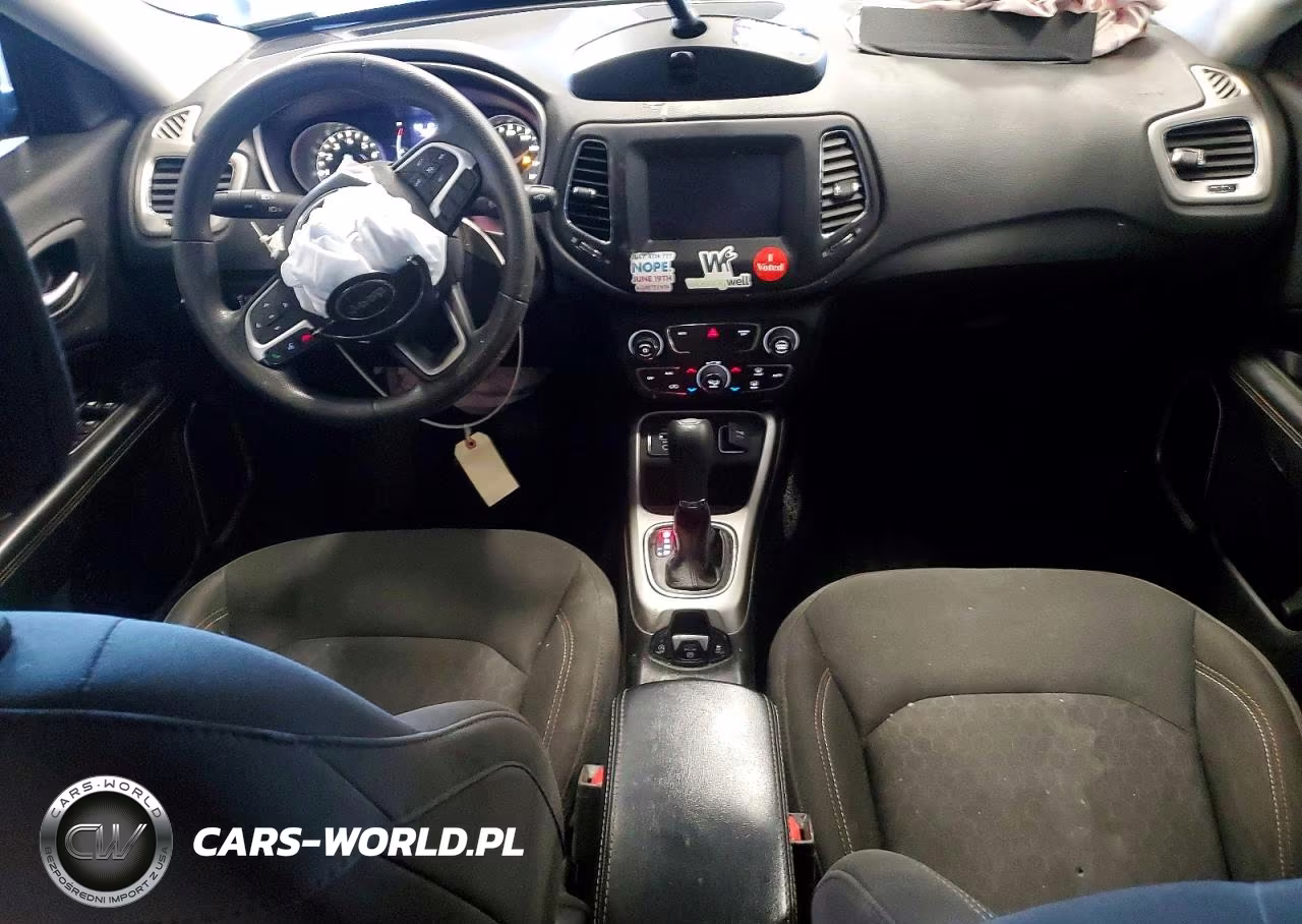 2019 Jeep Compass Sport VIN:3C4NJCAB0KT693128 - 8