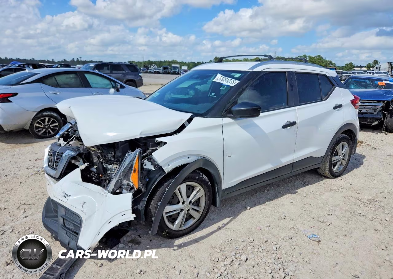 2018 Nissan Kicks S