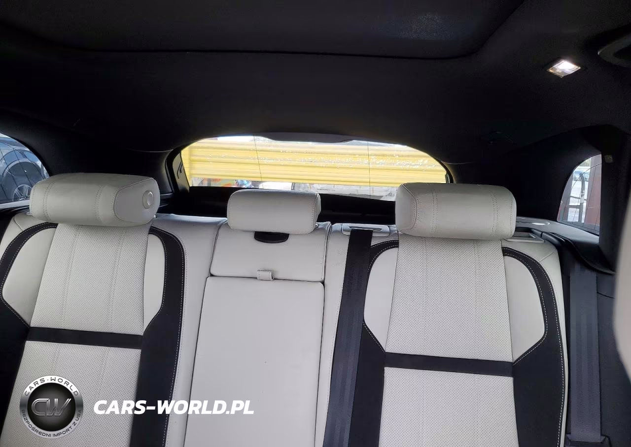 2019 Land Rover Range Rover Velar R-Dynamic Se VIN:SALYL2EV7KA203029 - 10