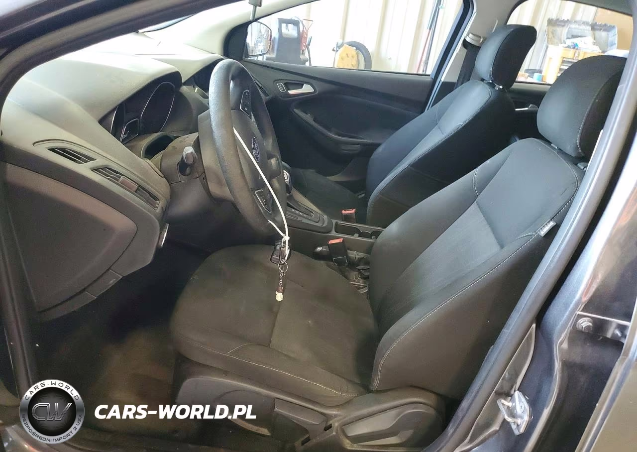 2017 Ford Focus Se VIN:1FADP3F29HL303527 - 7