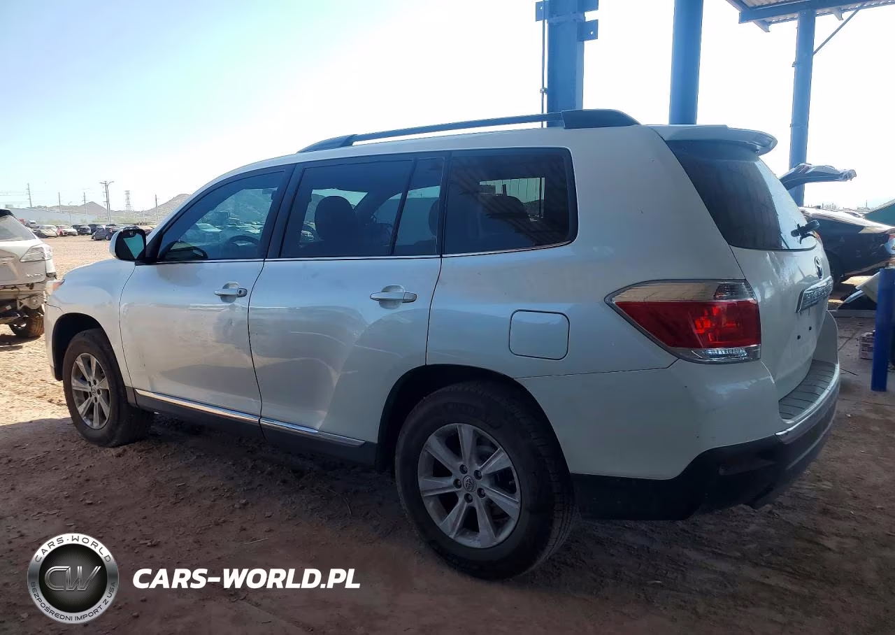 2013 Toyota Highlander Plus VIN:5TDZK3EH1DS130972 - 2
