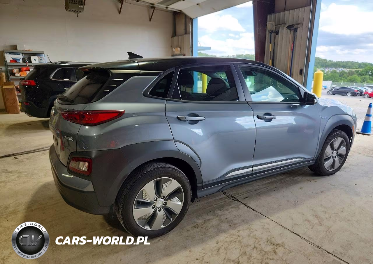 2019 Hyundai Kona Sel VIN:KM8K23AG2KU031340 - 3