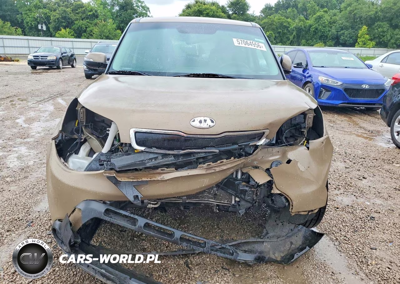 2014 Kia Soul + VIN:KNDJP3A58E7083445 - 5
