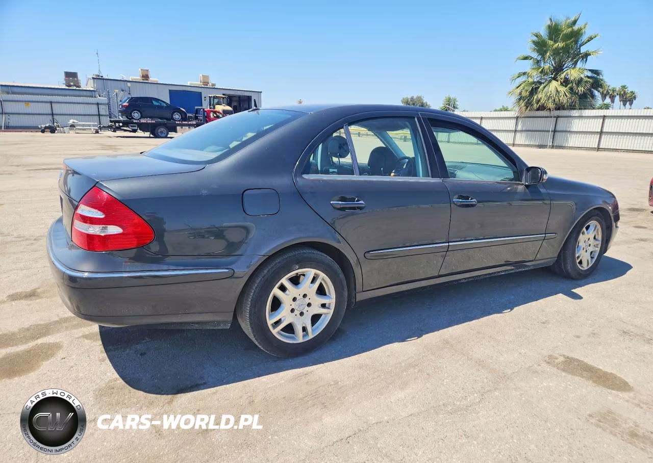 2003 Mercedes-Benz E 320 VIN:WDBUF65J13A294817 - 3