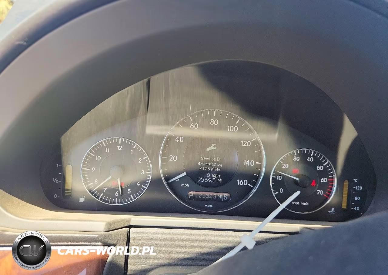 2003 Mercedes-Benz E 320 VIN:WDBUF65J13A294817 - 9
