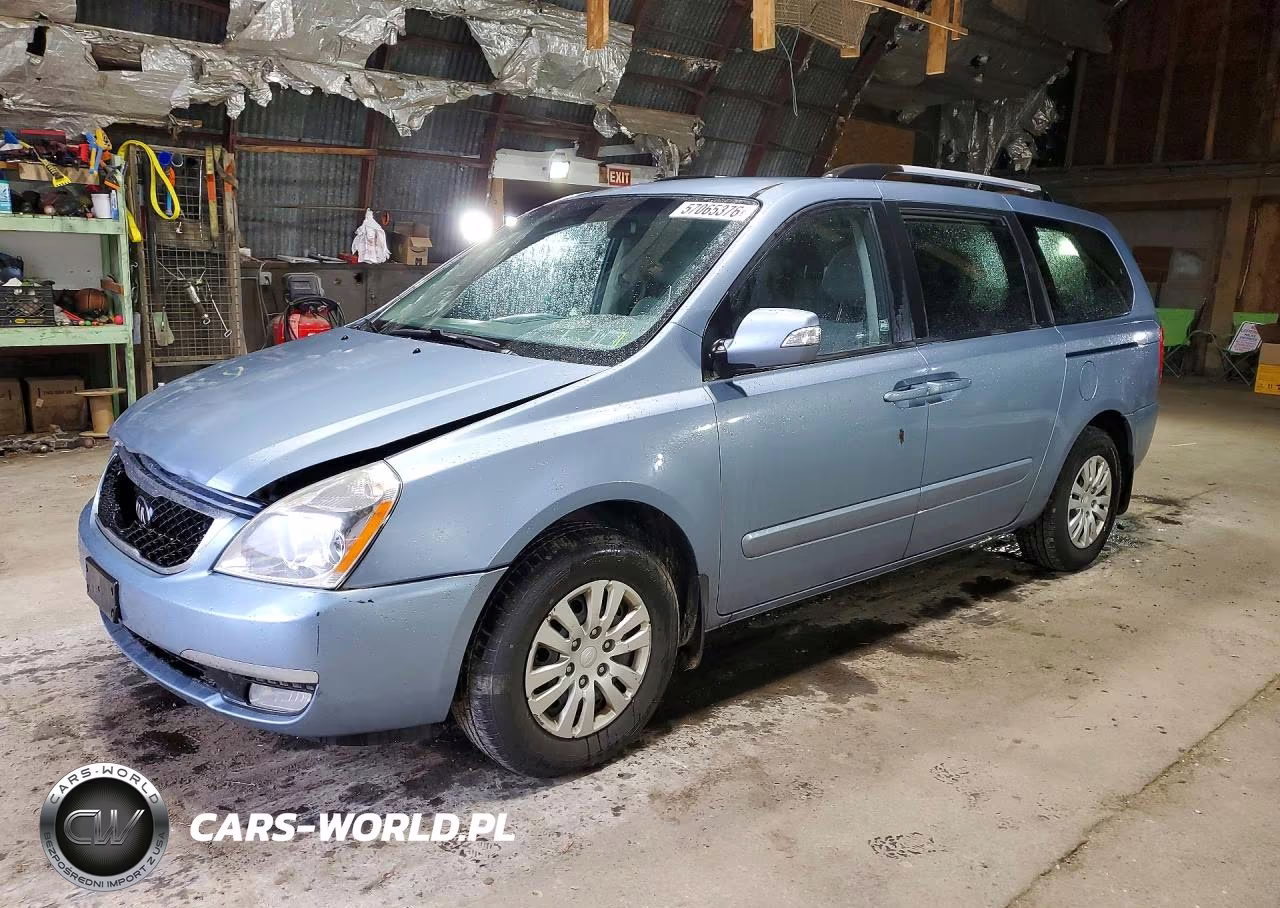 2014 Kia Sedona Lx
