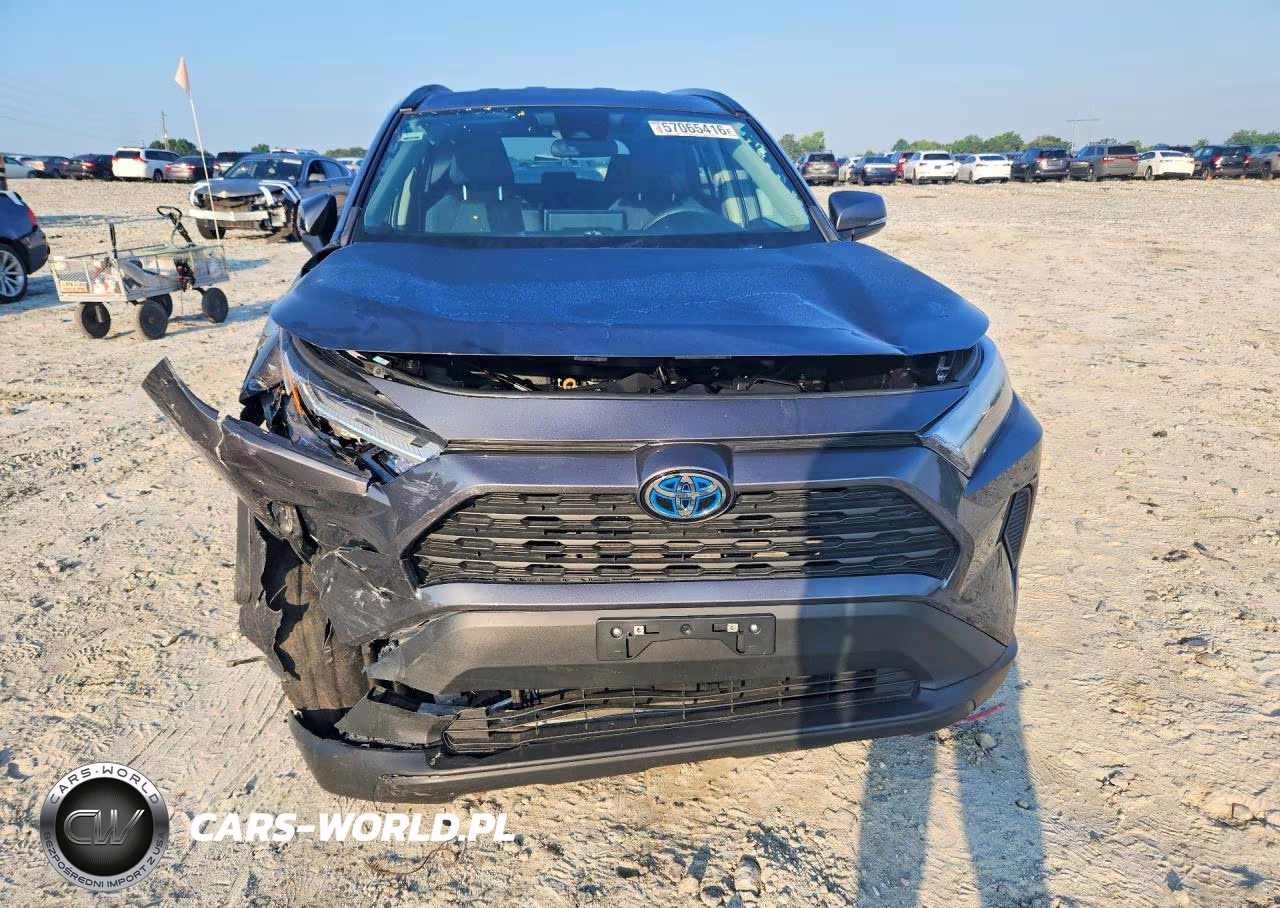 2024 Toyota Rav4 Hybrid Xle VIN:2T3RWRFV2RW221945 - 5