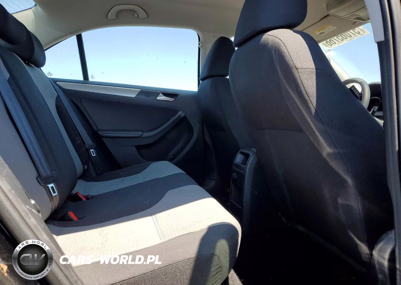 2017 Volkswagen Jetta S VIN:3VW2B7AJXHM295343 - 10