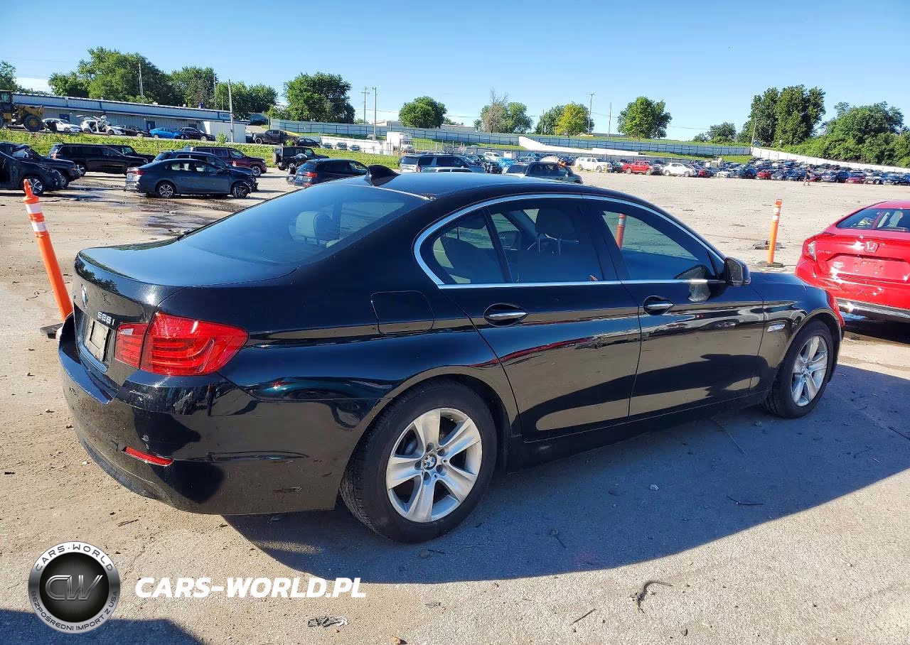 2013 BMW 528 Xi VIN:WBAXH5C58DD115369 - 3