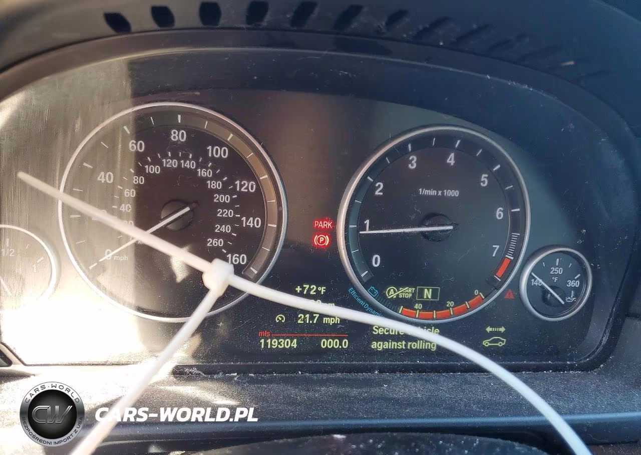 2013 BMW 528 Xi VIN:WBAXH5C58DD115369 - 9