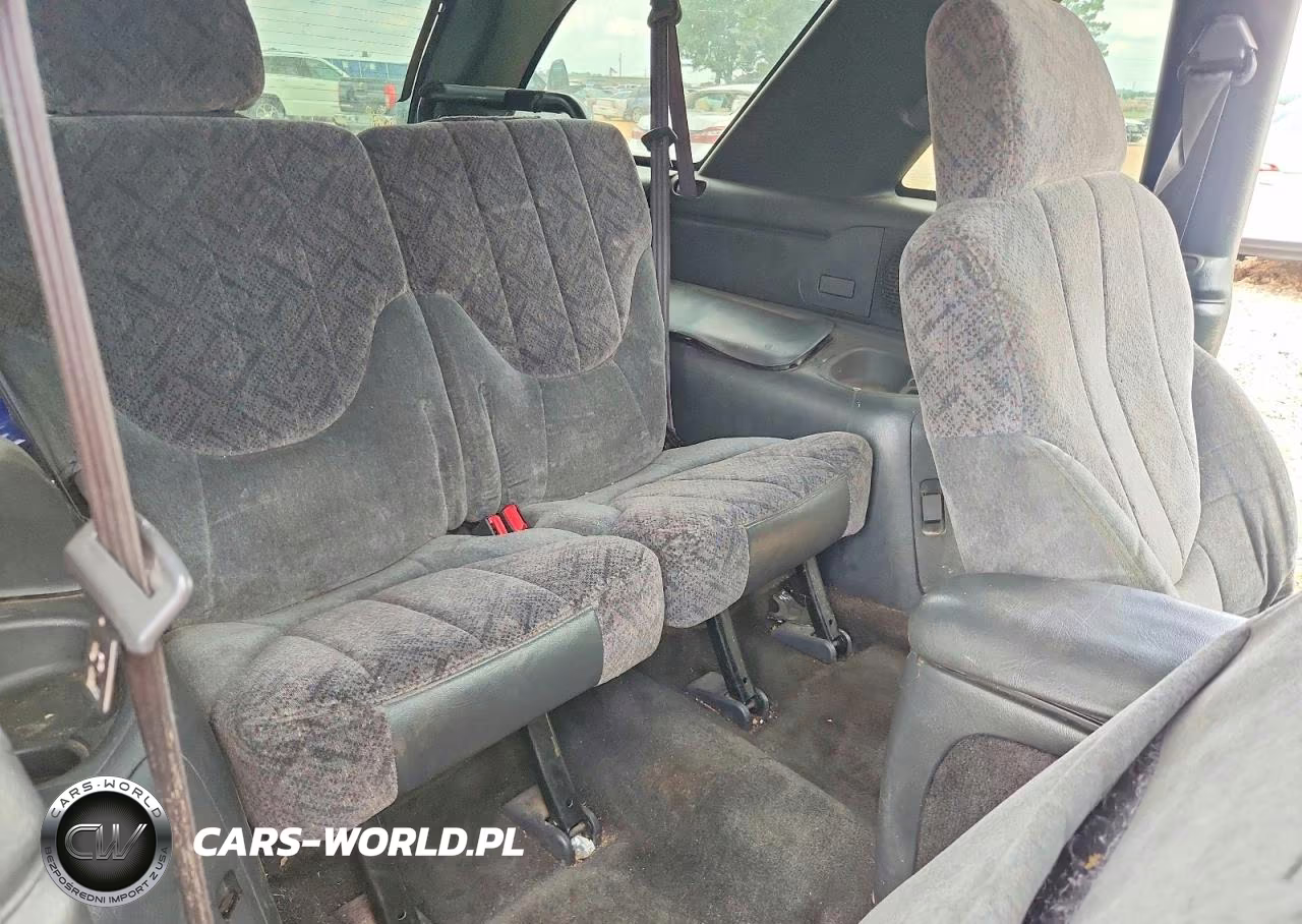 2000 GMC Jimmy VIN:1GKCT18W5YK232858 - 10