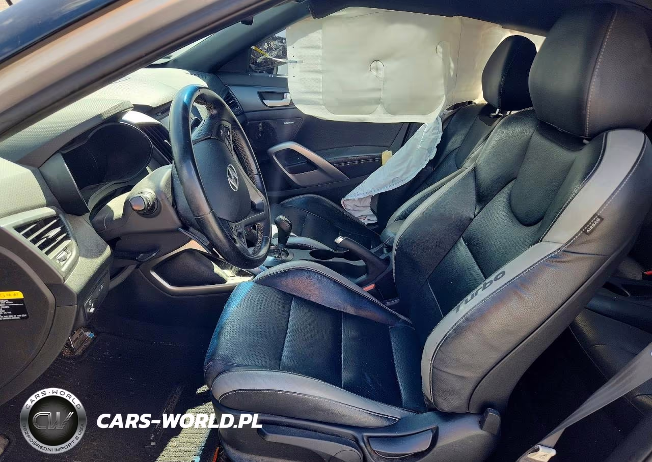 2016 Hyundai Veloster Turbo VIN:KMHTC6AEXGU302640 - 7