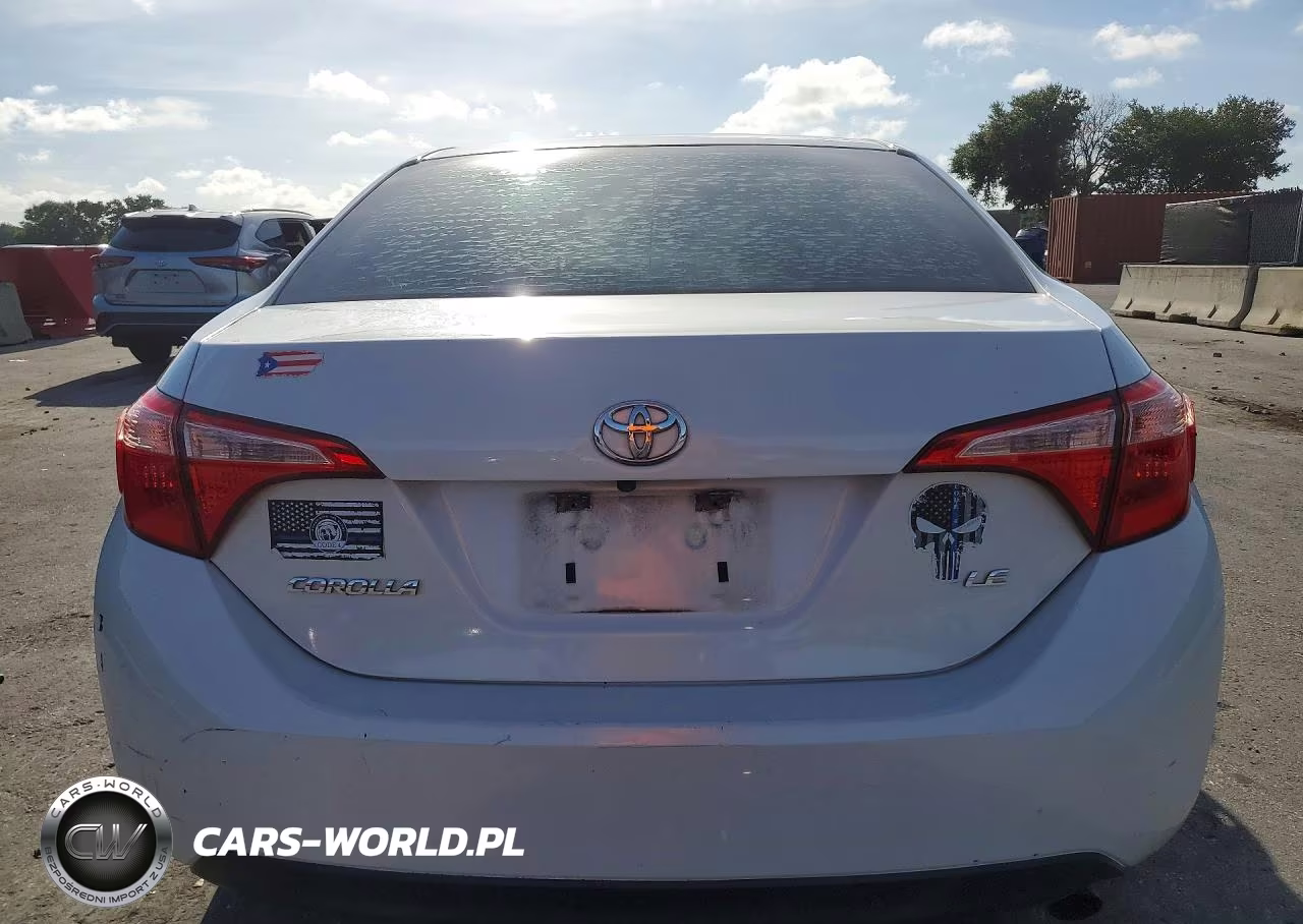 2019 Toyota Corolla Le VIN:5YFBURHE3KP936303 - 6