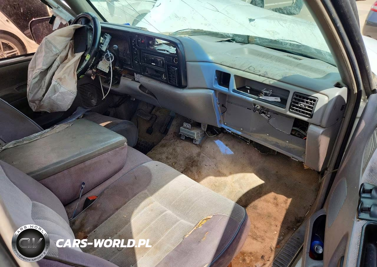 1996 Dodge Ram 1500 VIN:3B7HC13Z0TG168425 - 8