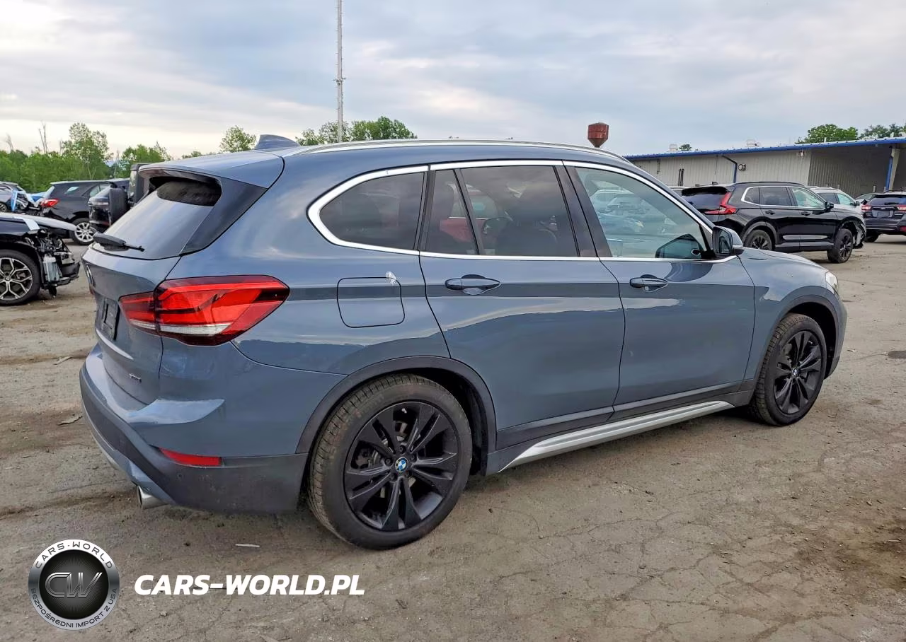 2020 BMW X1 xDrive28I VIN:WBXJG9C04L5P41049 - 3