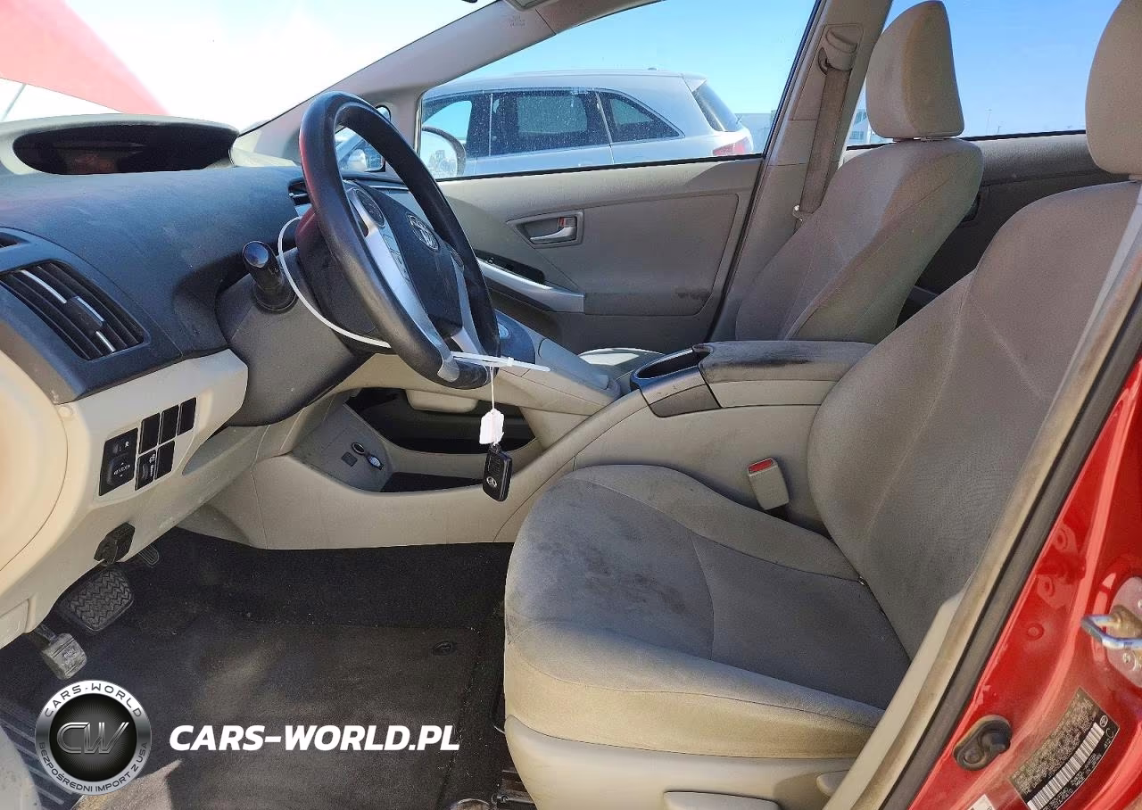 2014 Toyota Prius Two VIN:JTDKN3DU9E0374767 - 7