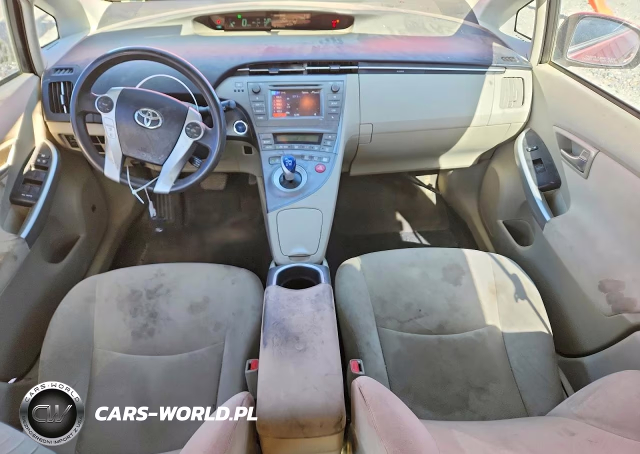 2014 Toyota Prius Two VIN:JTDKN3DU9E0374767 - 8