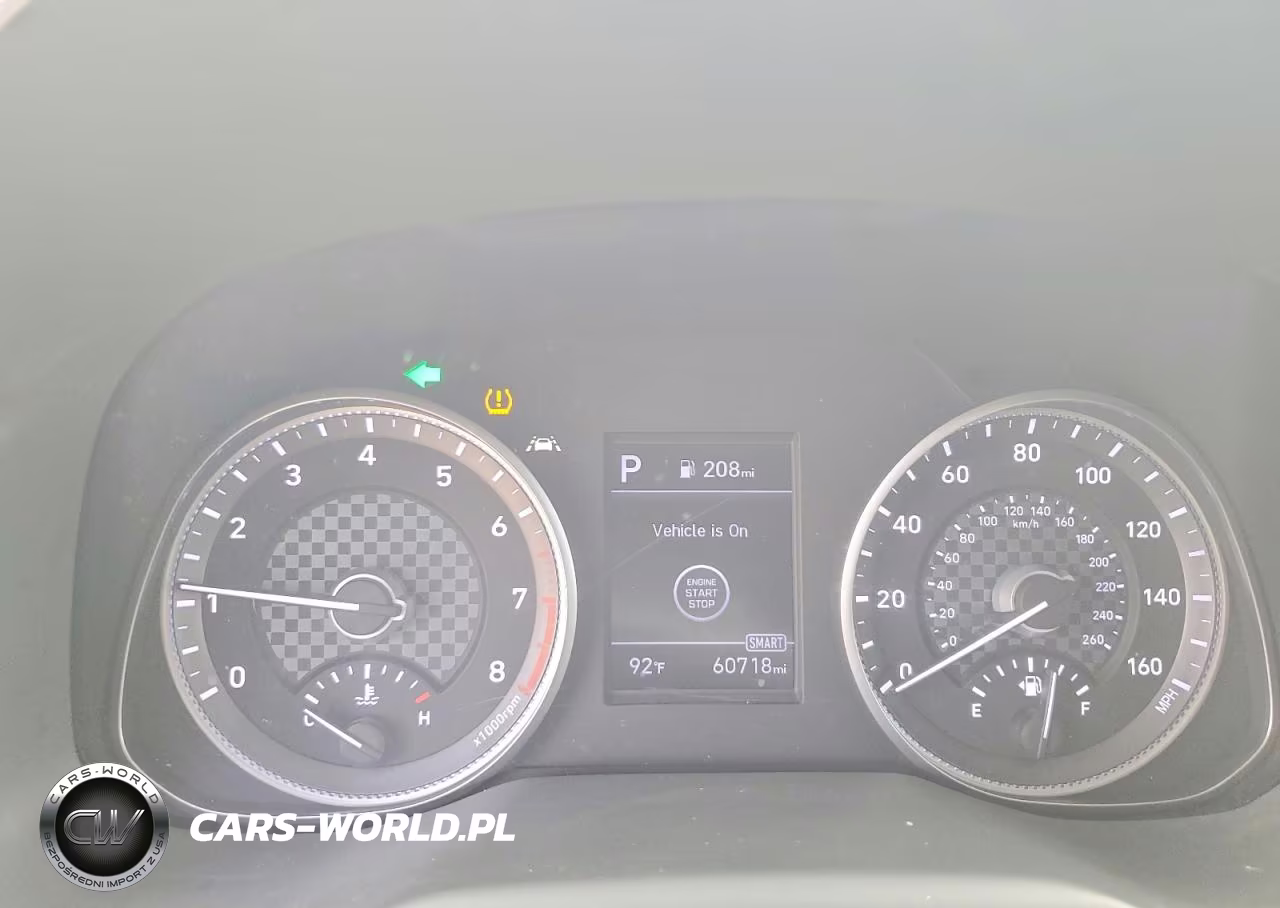 2019 Hyundai Elantra Value Edition VIN:5NPD84LF2KH476547 - 9