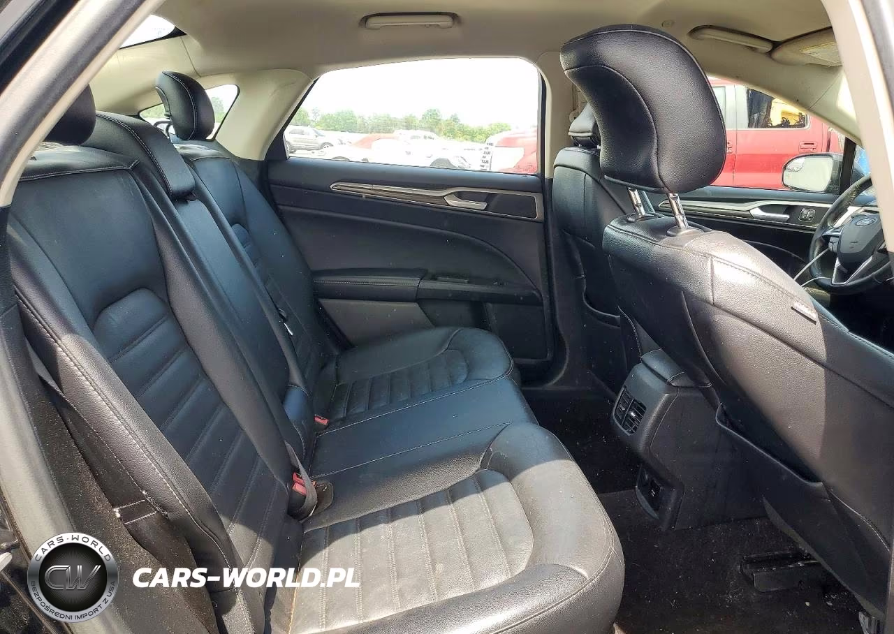 2017 Ford Fusion Se Phev VIN:3FA6P0PU7HR332095 - 10