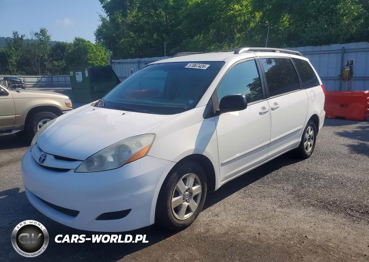 2007 Toyota Sienna Le 7-Passenger
