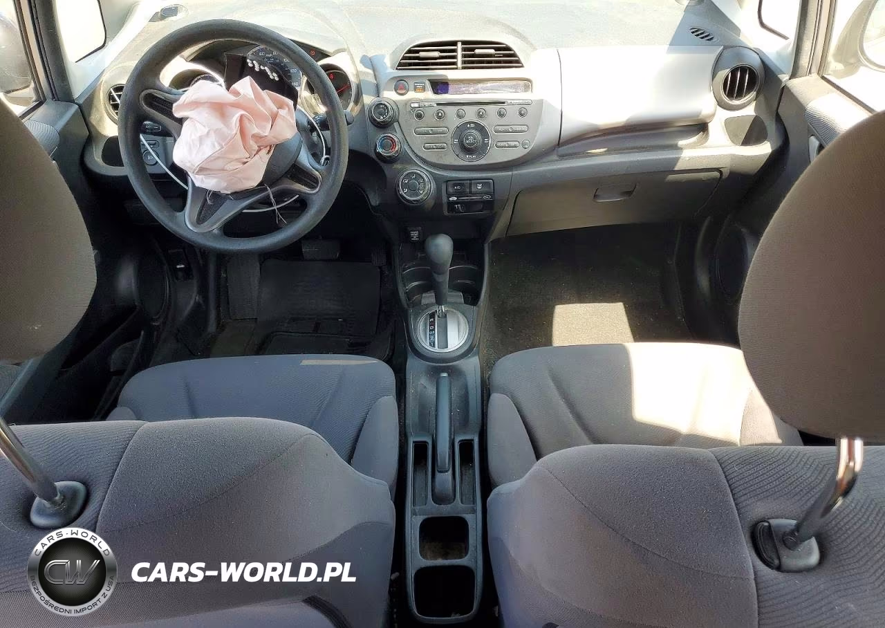 2009 Honda Fit VIN:JHMGE88269S070994 - 8