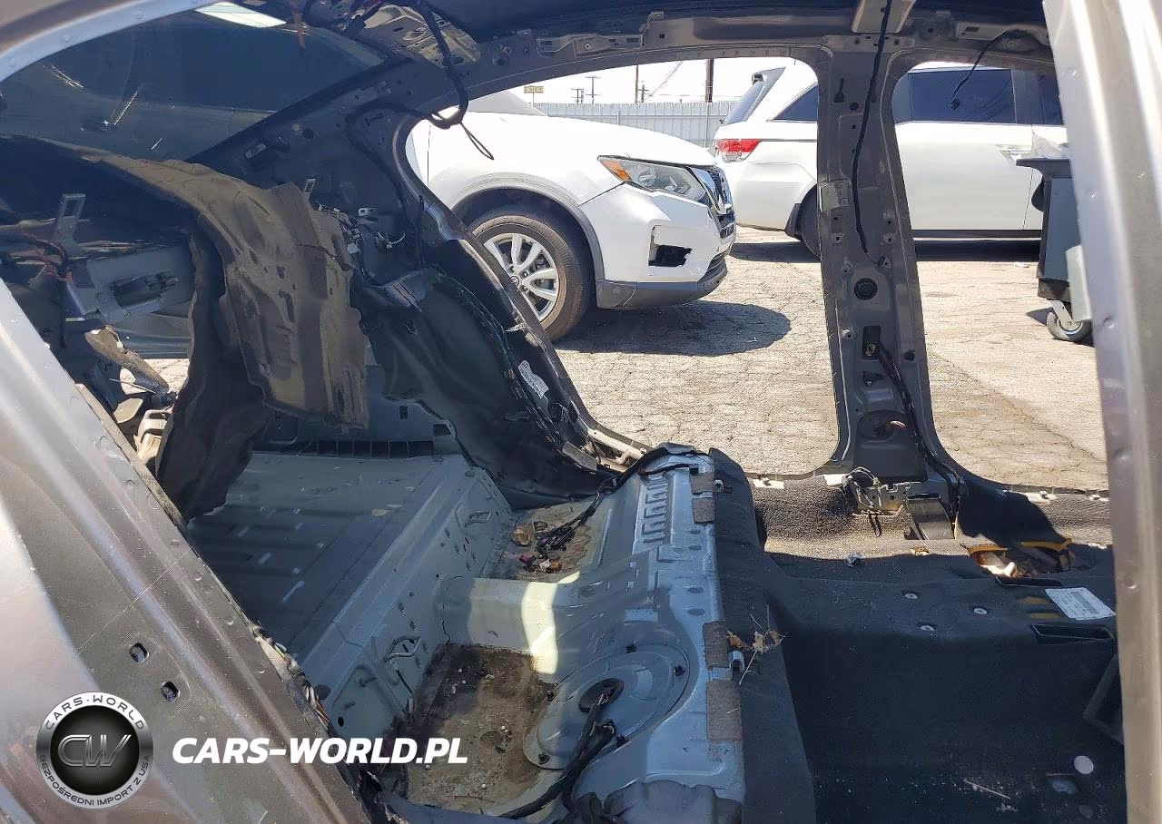 2021 BMW M5 VIN:WBS83CH0XMCG83857 - 10