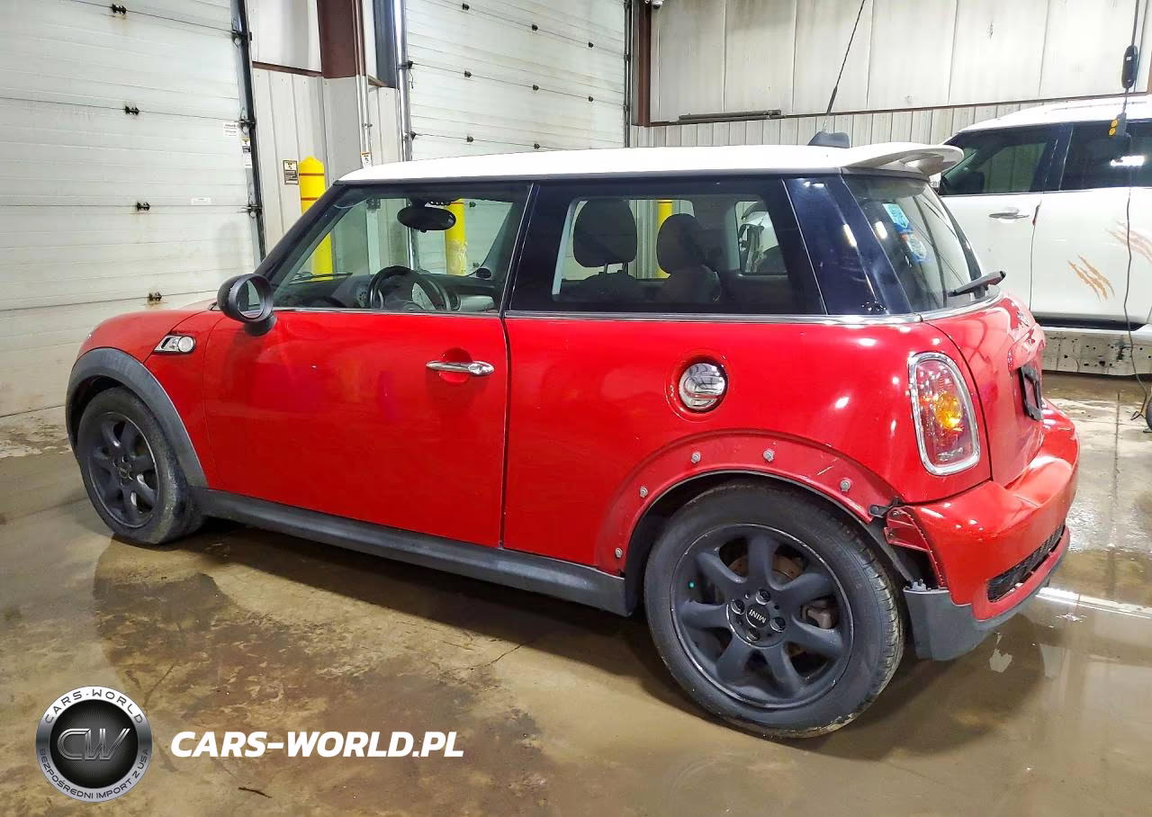 2010 Mini Cooper S VIN:WMWMF7C53ATX45225 - 2