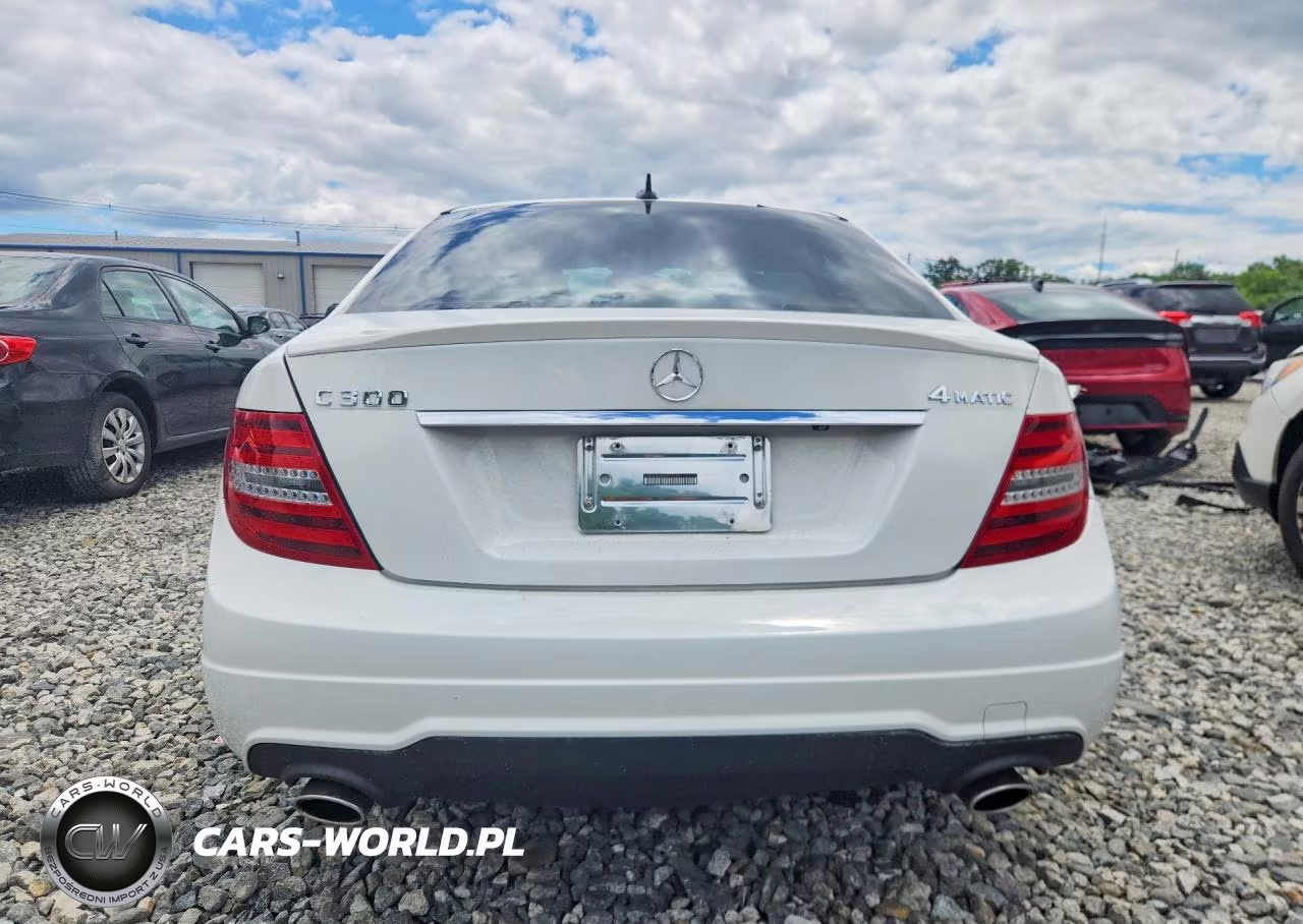 2014 Mercedes-Benz C 300 4Matic VIN:WDDGF8AB6ER317155 - 6